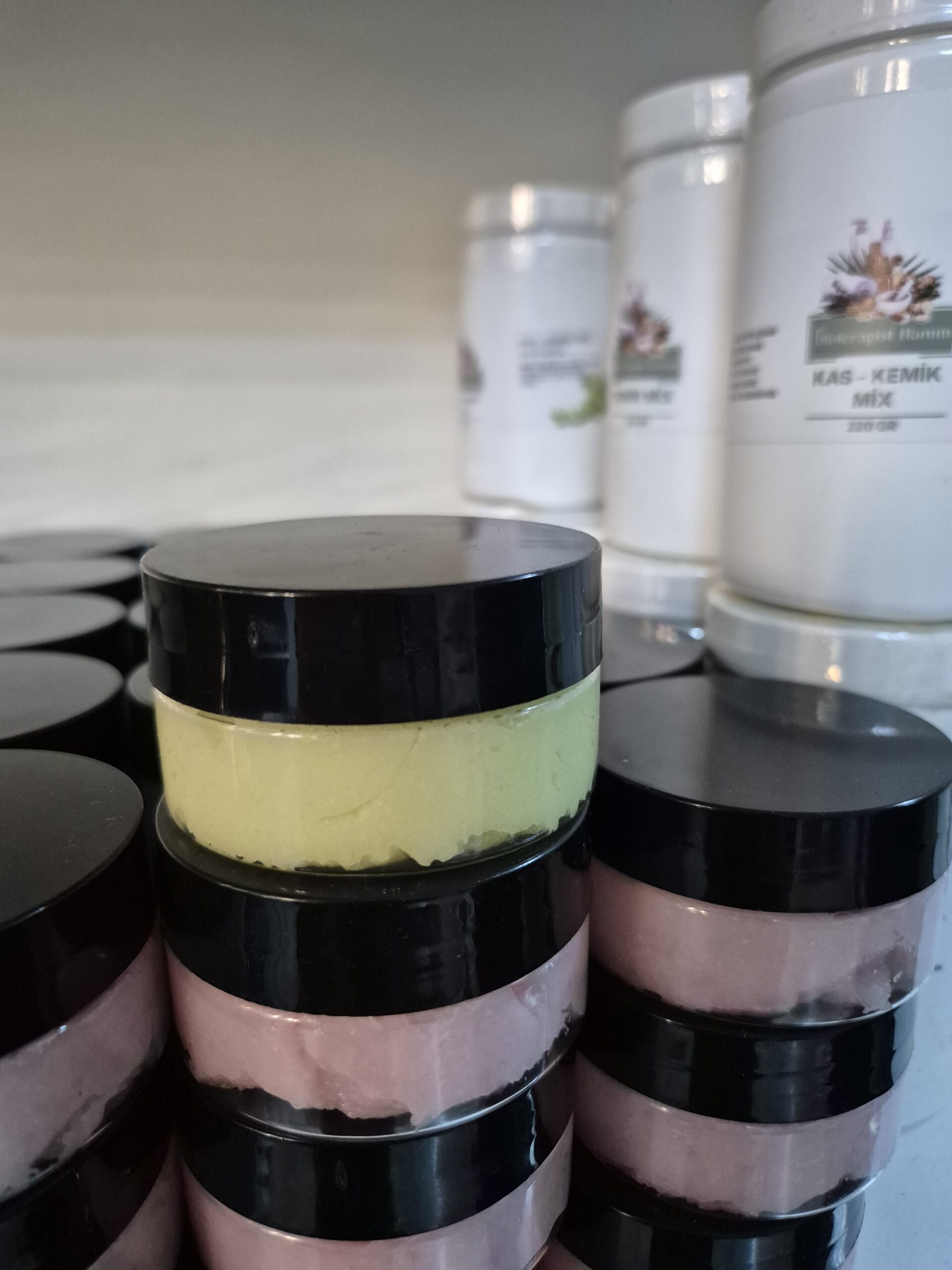 Cilt hastalıkları kremi